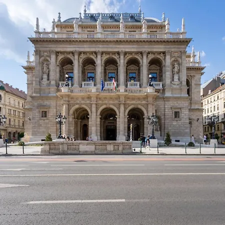 Appartement Opera Luxury With Free Parking Boedapest