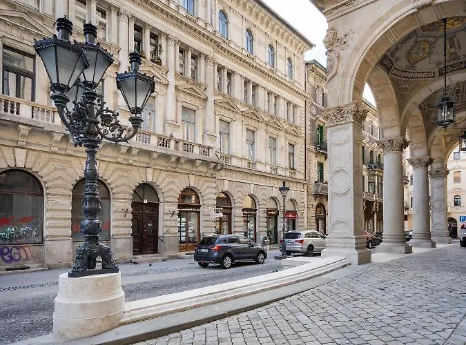 Apartmán Opera Luxury With Free Parking *
